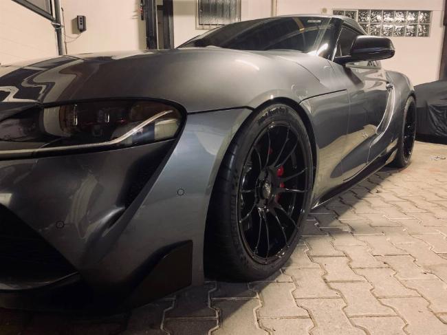 19' OZ Ultraleggera HLT deep concave mit Michelin CUP2 - NEU